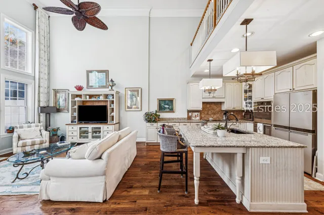 $695,000 | 200 Wicklow Drive, Bluffton, SC 29910