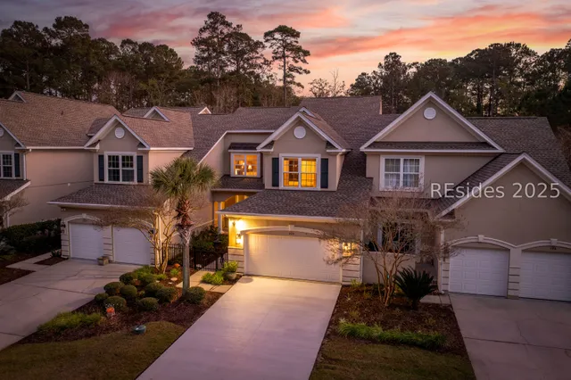 $695,000 | 200 Wicklow Drive, Bluffton, SC 29910