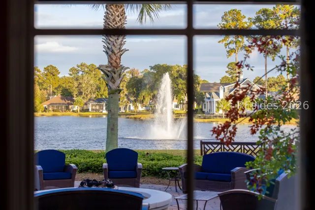 $695,000 | 200 Wicklow Drive, Bluffton, SC 29910