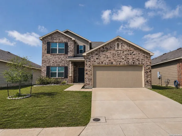 $400,000 | 7045 Vista Loop, Live Oak, TX 78233