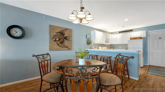 $270,000 | 194 Park Pl Lane, Unit 3C, Kaiser, MO 65047