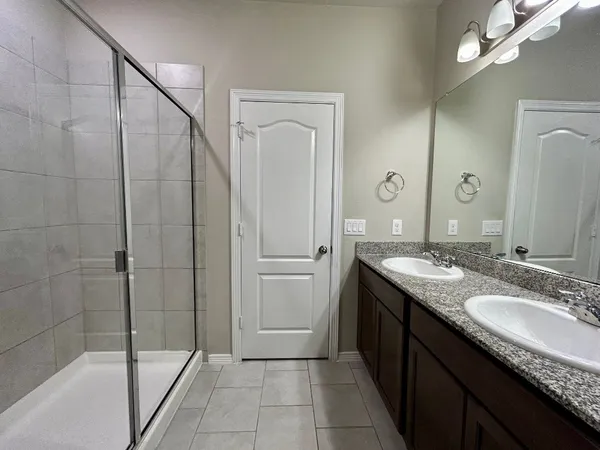 $2,450 | 12626 Alta Vista, Magnolia, TX 77354