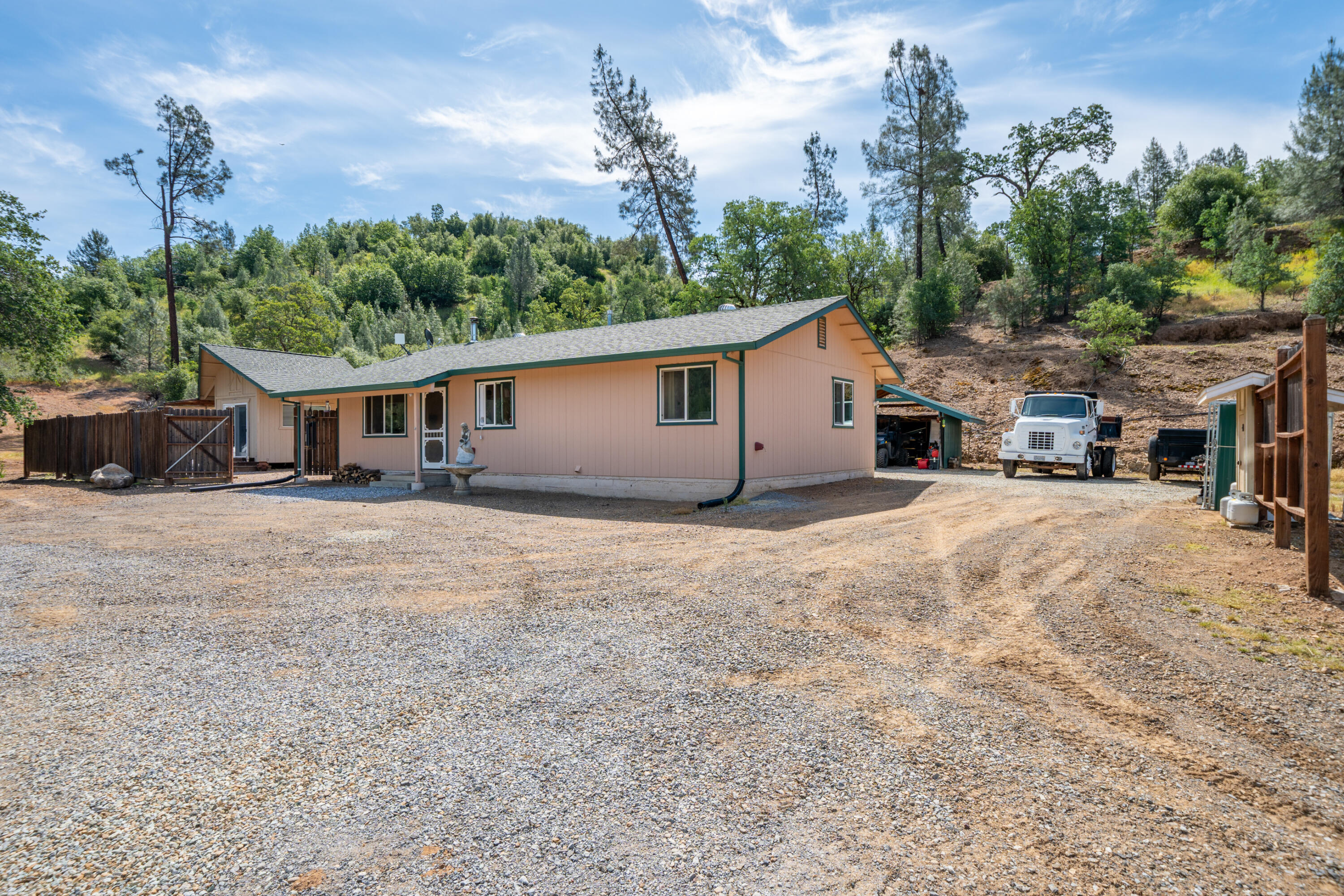 14493 Aloha Road Bella Vista, CA 96008 - Photo 5 of 117 14493 Aloha Rd-6