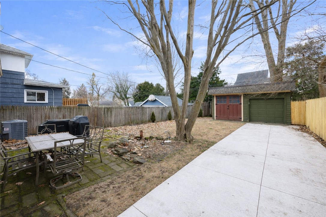 86 Arbordale Avenue Rochester, NY 14610 - Photo 26 of 30