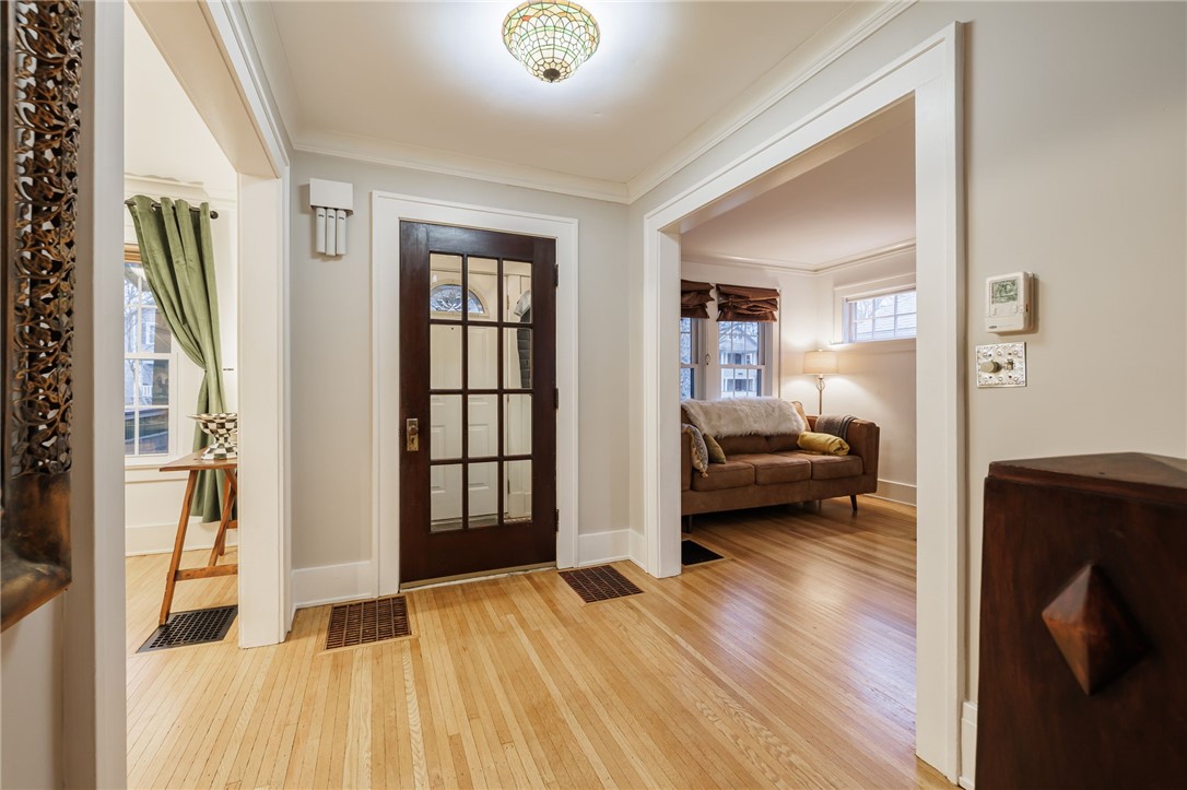 86 Arbordale Avenue Rochester, NY 14610 - Photo 4 of 30