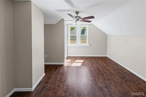 $2,600 | 911 Grand Avenue, Edwardsville, IL 62025