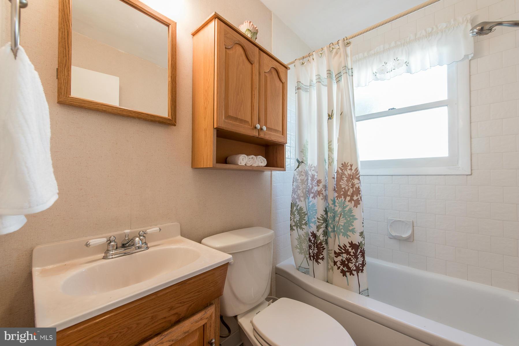 3812 Littleton Street Silver Spring, MD 20906 - Photo 21 of 30 Bath