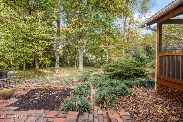 $725,000 | 300 Corby Lane, Knoxville, TN 37934