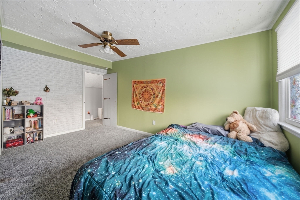 8 Flint Street Chelmsford, MA 01824 - Photo 24 of 34