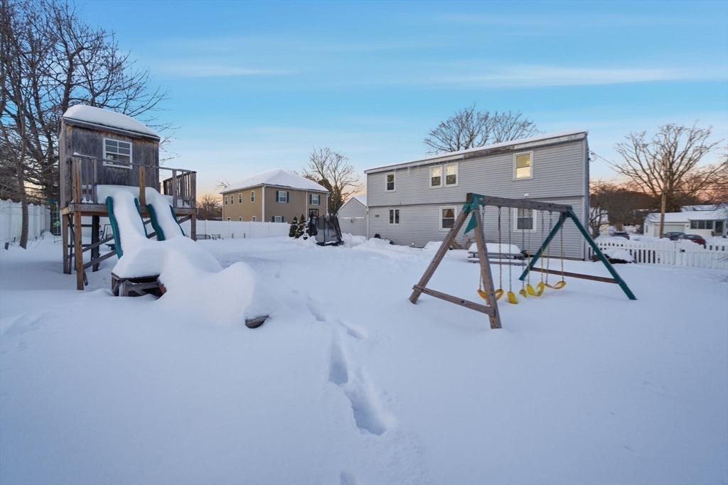 8 Flint Street Chelmsford, MA 01824 - Photo 30 of 34