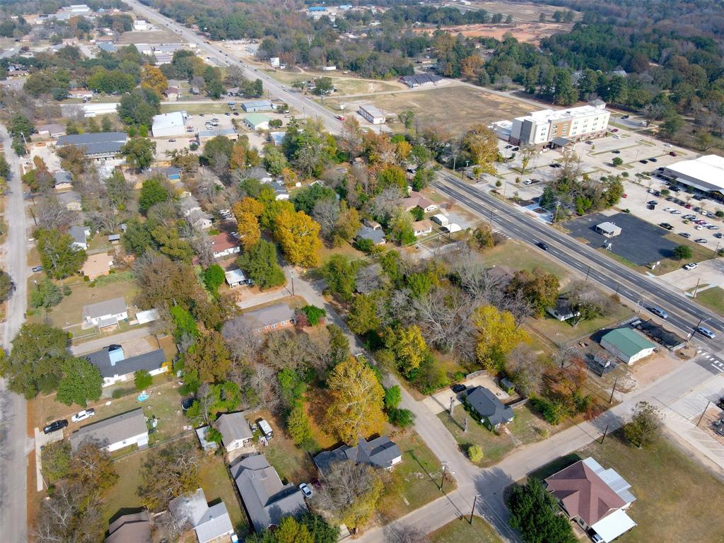 409 North Henry Street Lindale, TX 75771 - Photo 18 of 21