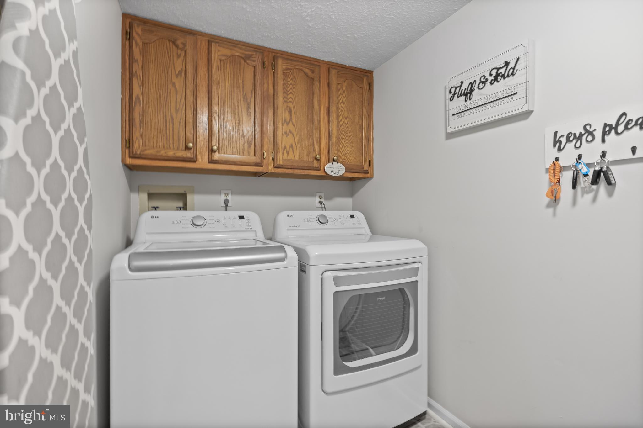 536 Justice Drive Marlton, NJ 08053 - Photo 23 of 44 a utility room with dryer and washer