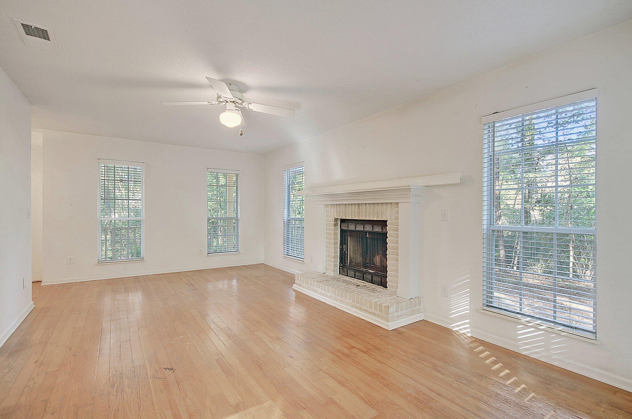 2009 Trotters Run Road Summerville, SC 29483 - Photo 6 of 28 17-web-or-mls-CREM_2009 Trotters Run_017