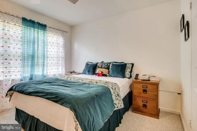 $3,250 | 5730 Evergreen Knoll Court, Alexandria, VA 22303