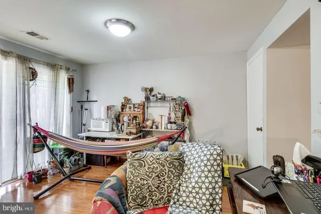 $3,250 | 5730 Evergreen Knoll Court, Alexandria, VA 22303