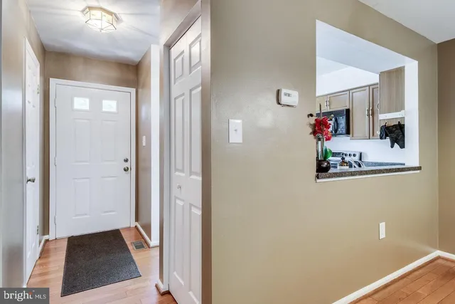 $3,250 | 5730 Evergreen Knoll Court, Alexandria, VA 22303