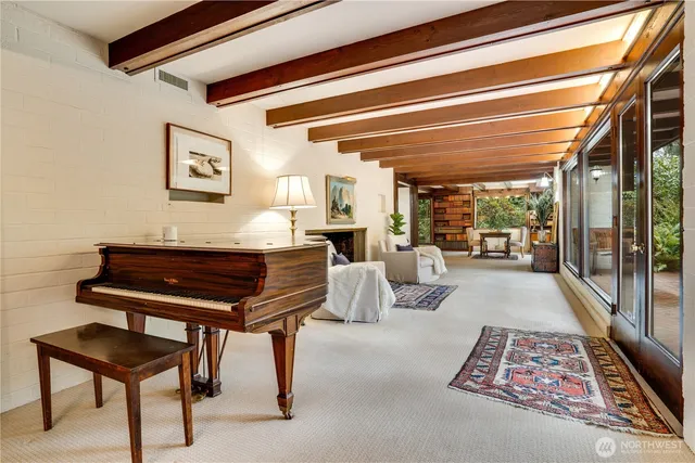 $2,000,000 | 6817 79th Street West, Lakewood, WA 98499