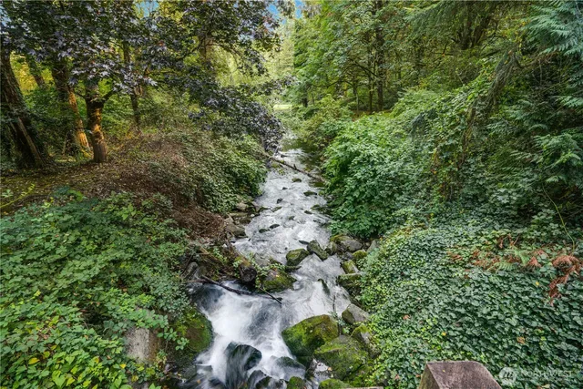 $2,000,000 | 6817 79th Street West, Lakewood, WA 98499