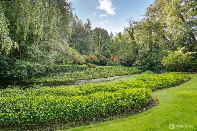 $2,000,000 | 6817 79th Street West, Lakewood, WA 98499