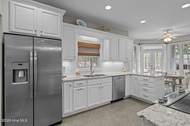 $569,000 | 113 Simmons Drive, Seven Lakes, NC 27376