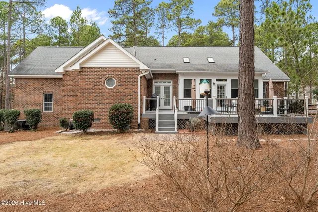 $569,000 | 113 Simmons Drive, Seven Lakes, NC 27376