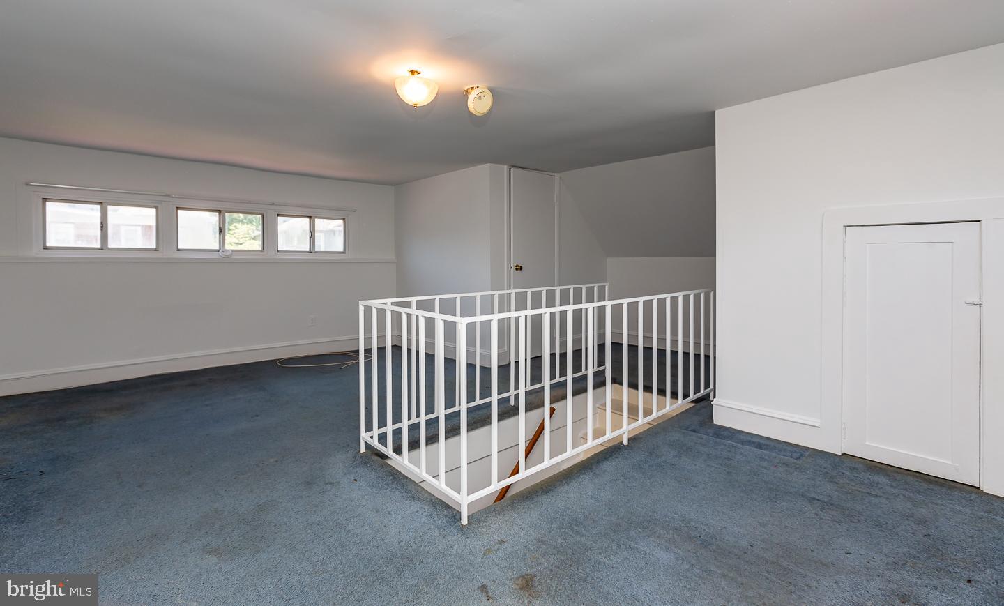 1205 Manor Road Havertown, PA 19083 - Photo 32 of 38