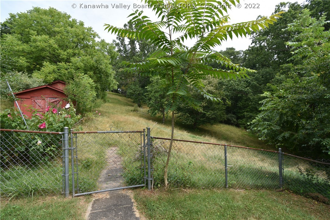 2583 Dry Ridge Road St. Albans, WV 25177 - Photo 24 of 28 Gallery Image 24