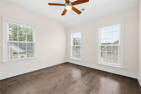 $670,000 | 2059 Falls Park Way, Decatur, GA 30033
