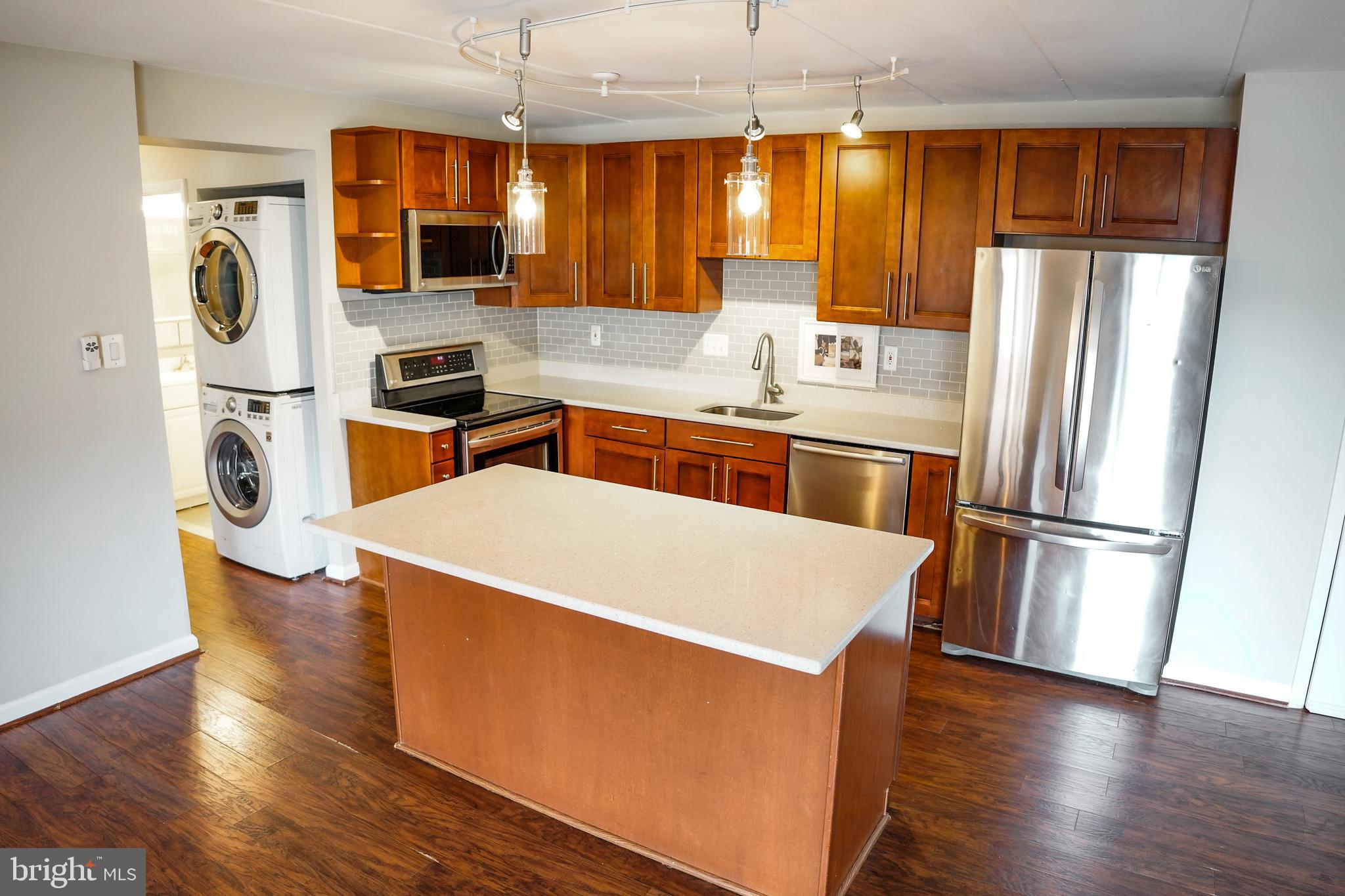 6240 Edsall Road, Unit 102 Alexandria, VA 22312 - Photo 1 of 47