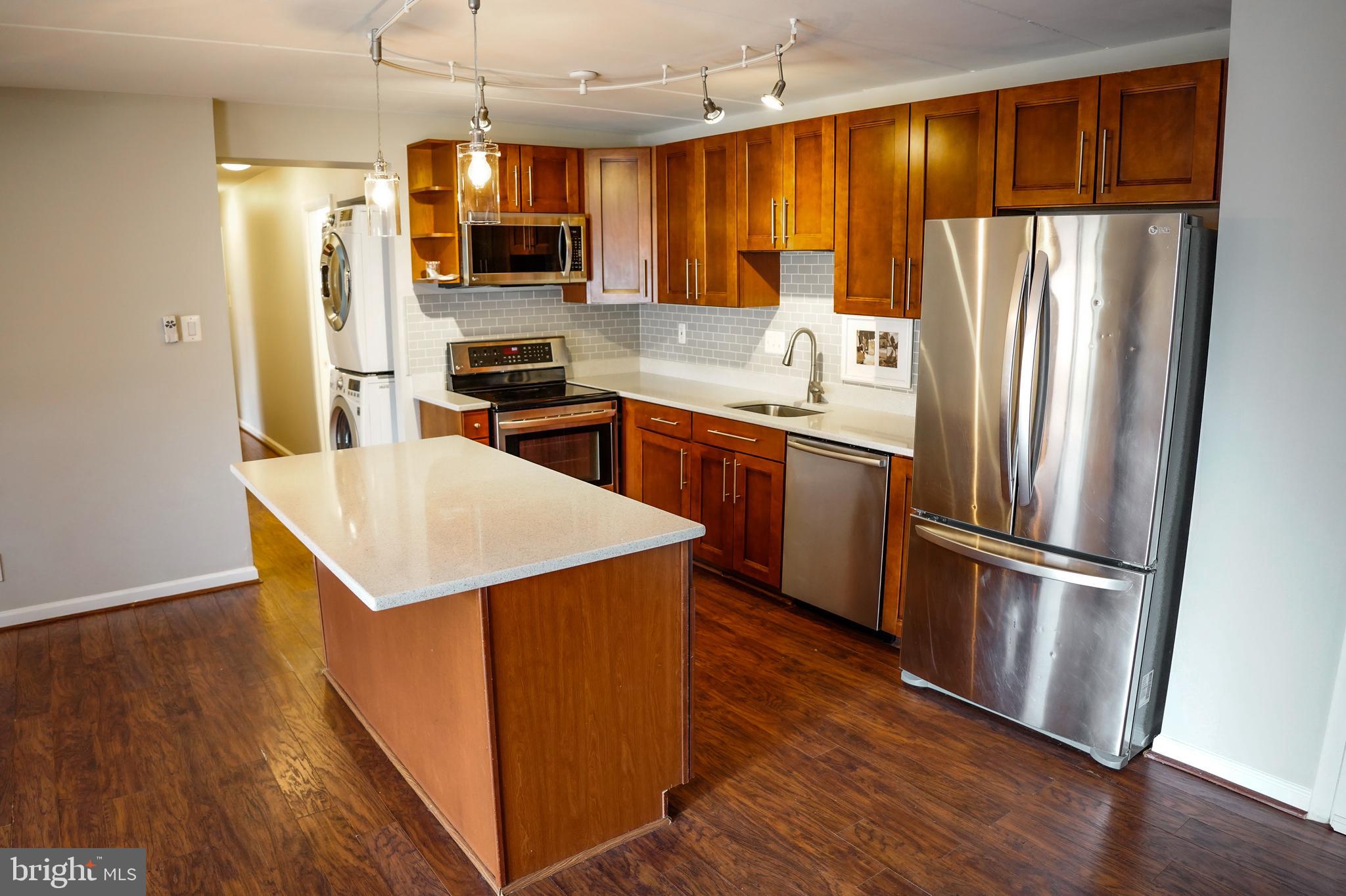 6240 Edsall Road, Unit 102 Alexandria, VA 22312 - Photo 11 of 47