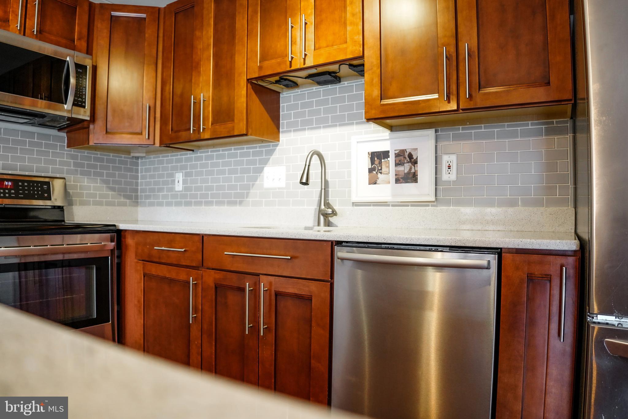 6240 Edsall Road, Unit 102 Alexandria, VA 22312 - Photo 15 of 47