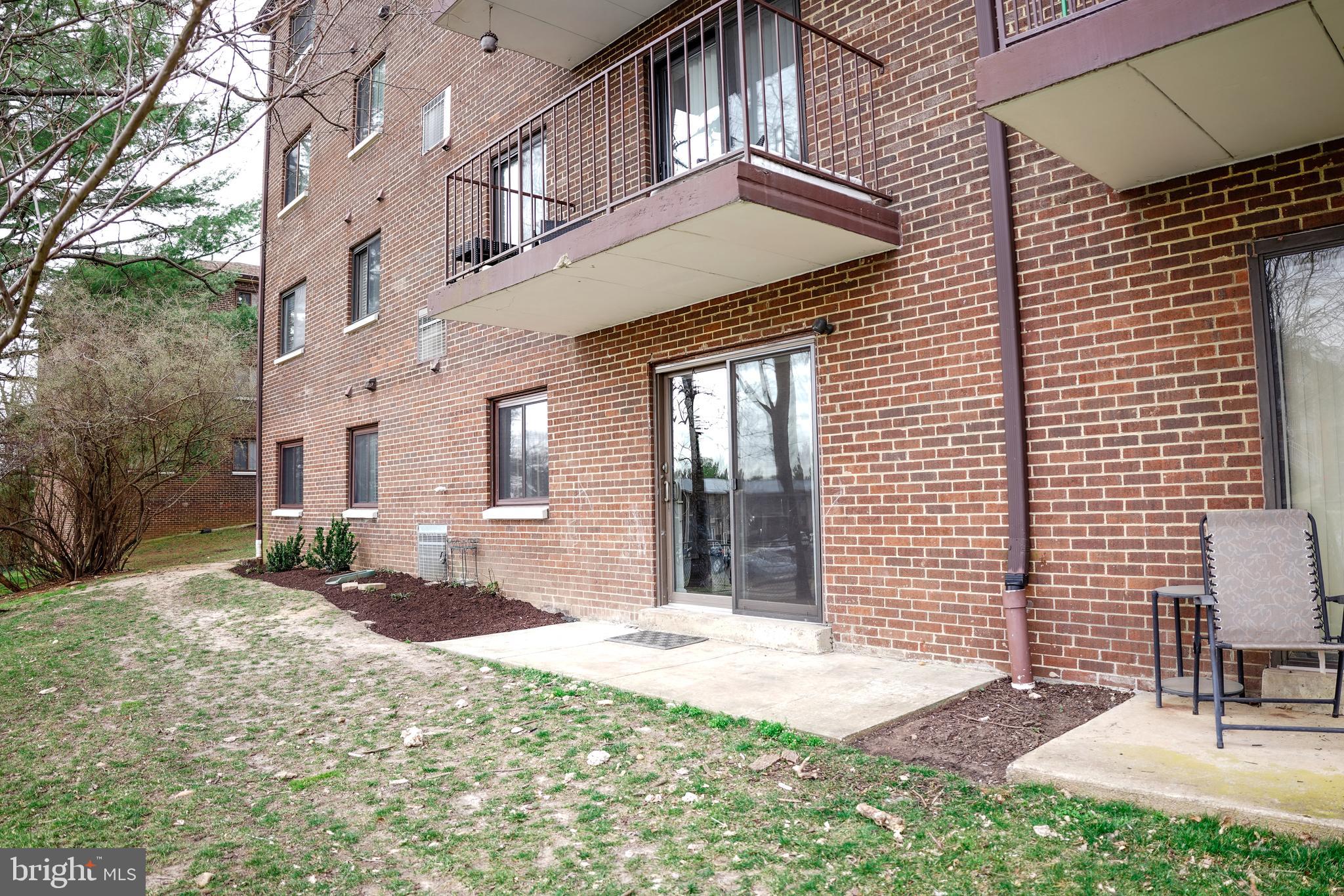 6240 Edsall Road, Unit 102 Alexandria, VA 22312 - Photo 41 of 47