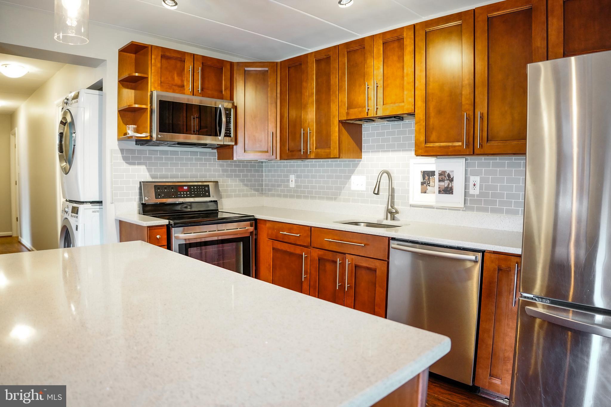 6240 Edsall Road, Unit 102 Alexandria, VA 22312 - Photo 8 of 47