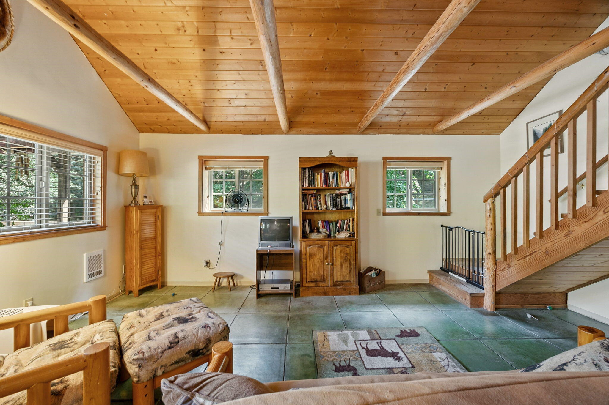 7484 Sterling Creek Road Jacksonville, OR 97530 - Photo 7 of 42 6