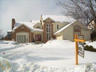 30780 Country Ridge Circle Farmington, MI 48331 - Photo 1 of 10 Winter Front