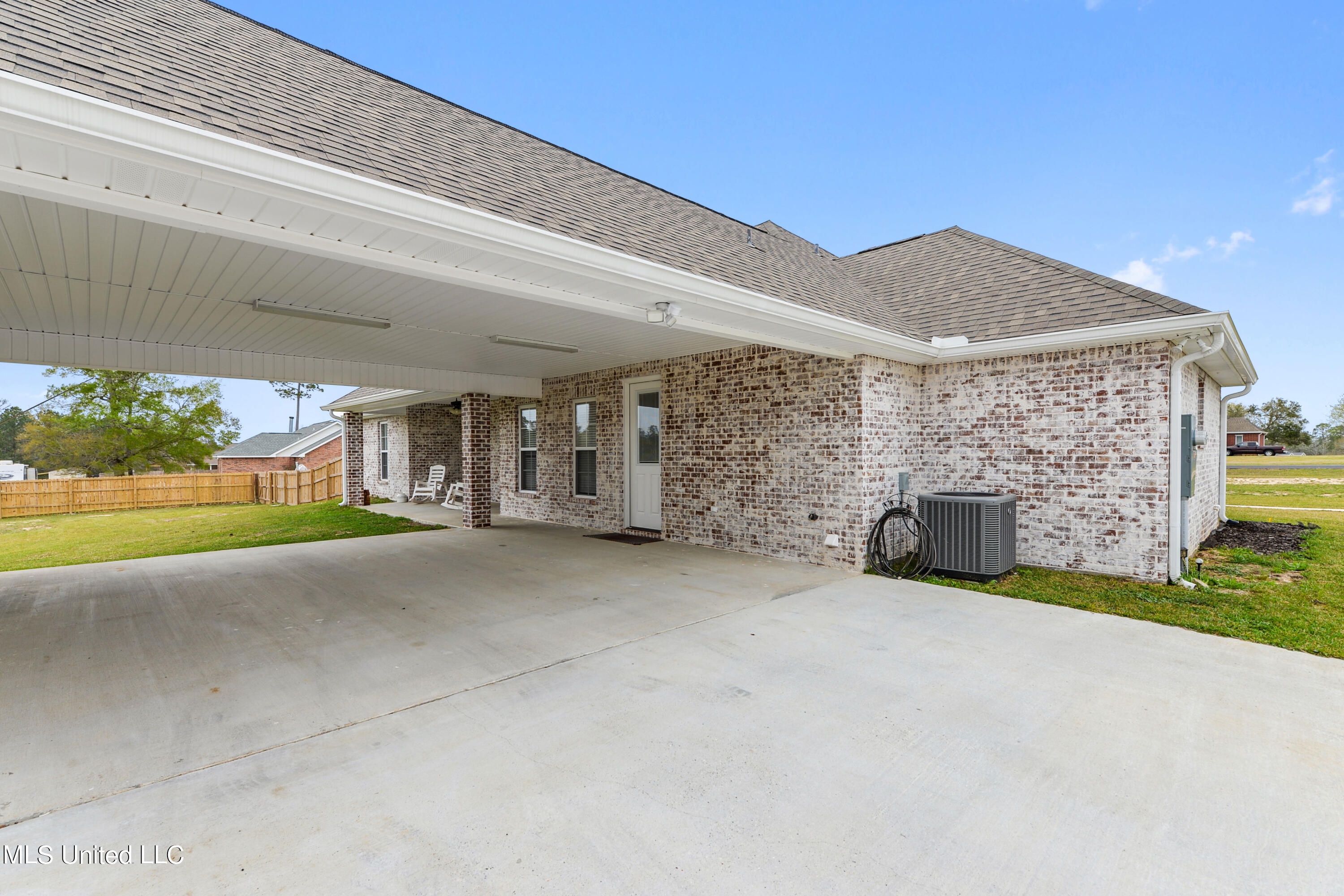 8040 Ridgewood Road Kiln, MS 39556 - Photo 25 of 27 028