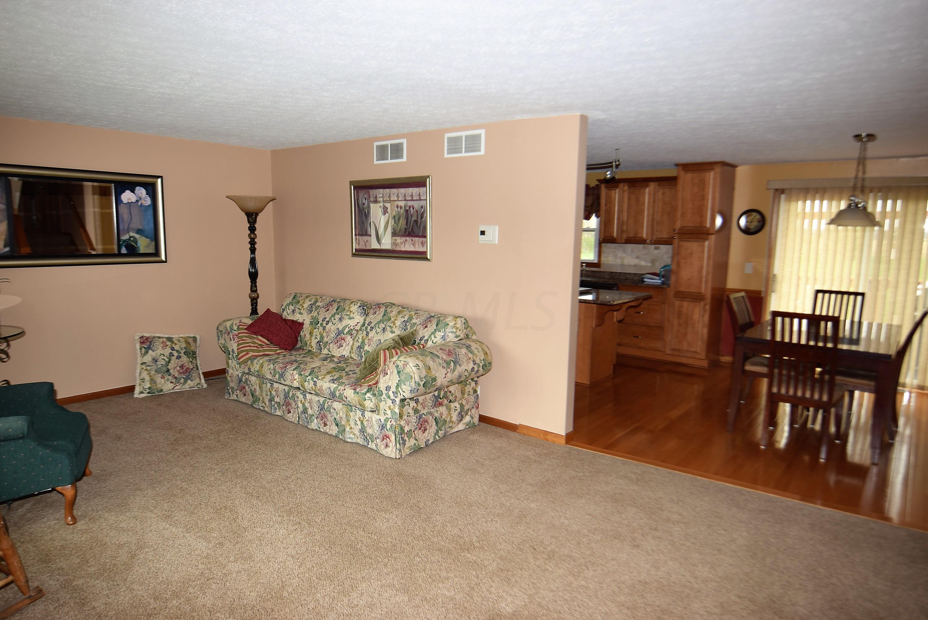 24225 Lunda Road Raymond, OH 43067 - Photo 11 of 30 Gallery Image 11