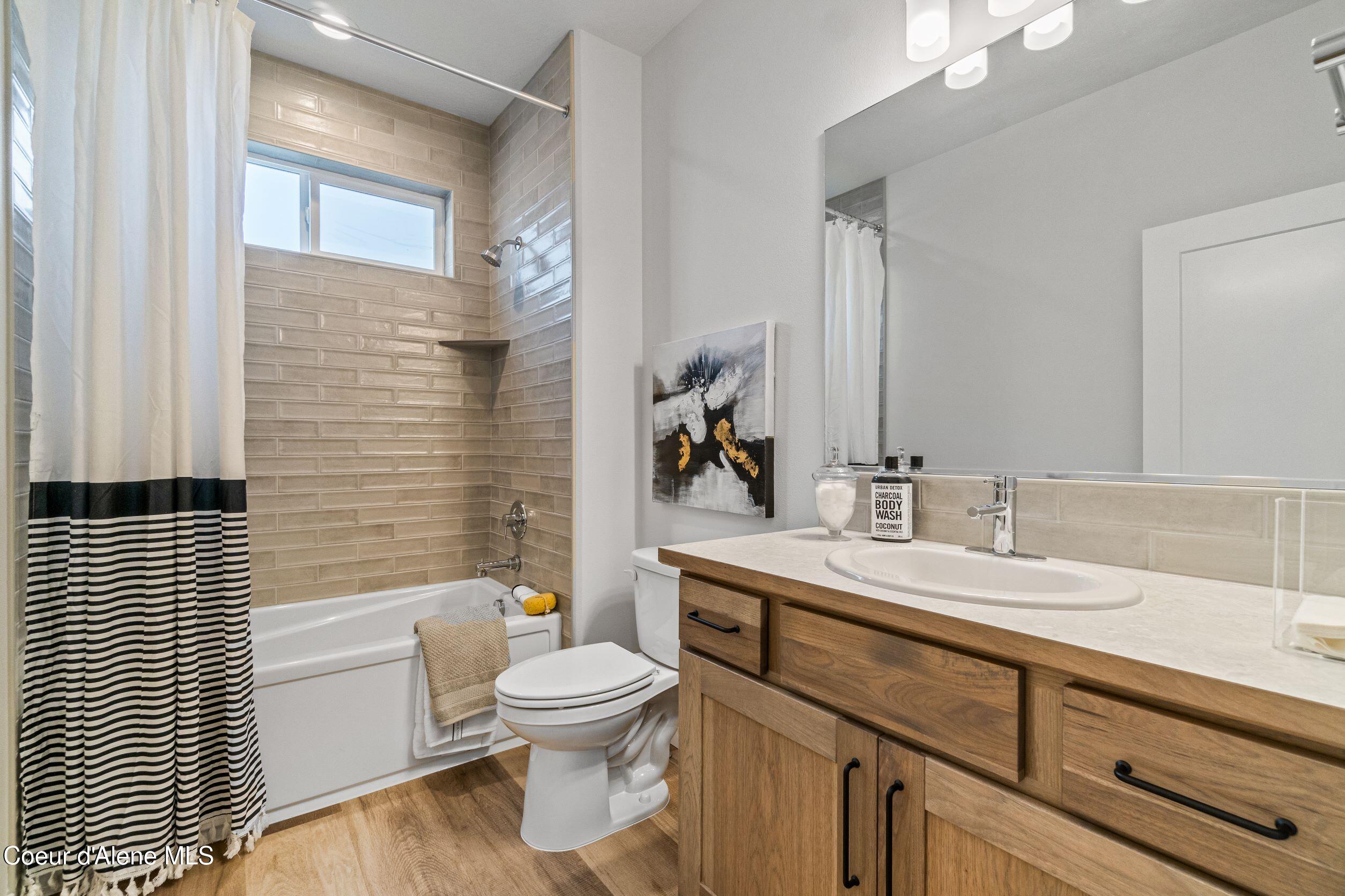 2521 West Victor Loop Coeur D'Alene, ID 83815 - Photo 7 of 36 7