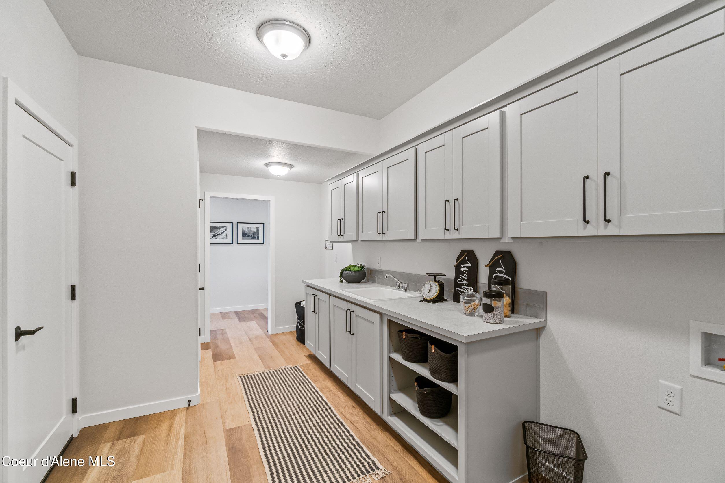 2521 West Victor Loop Coeur D'Alene, ID 83815 - Photo 8 of 36 8