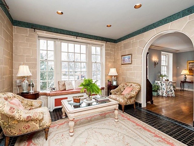 7600 Augusta Street River Forest, IL 60305 - Photo 6 of 25 a living room with furniture and a large window