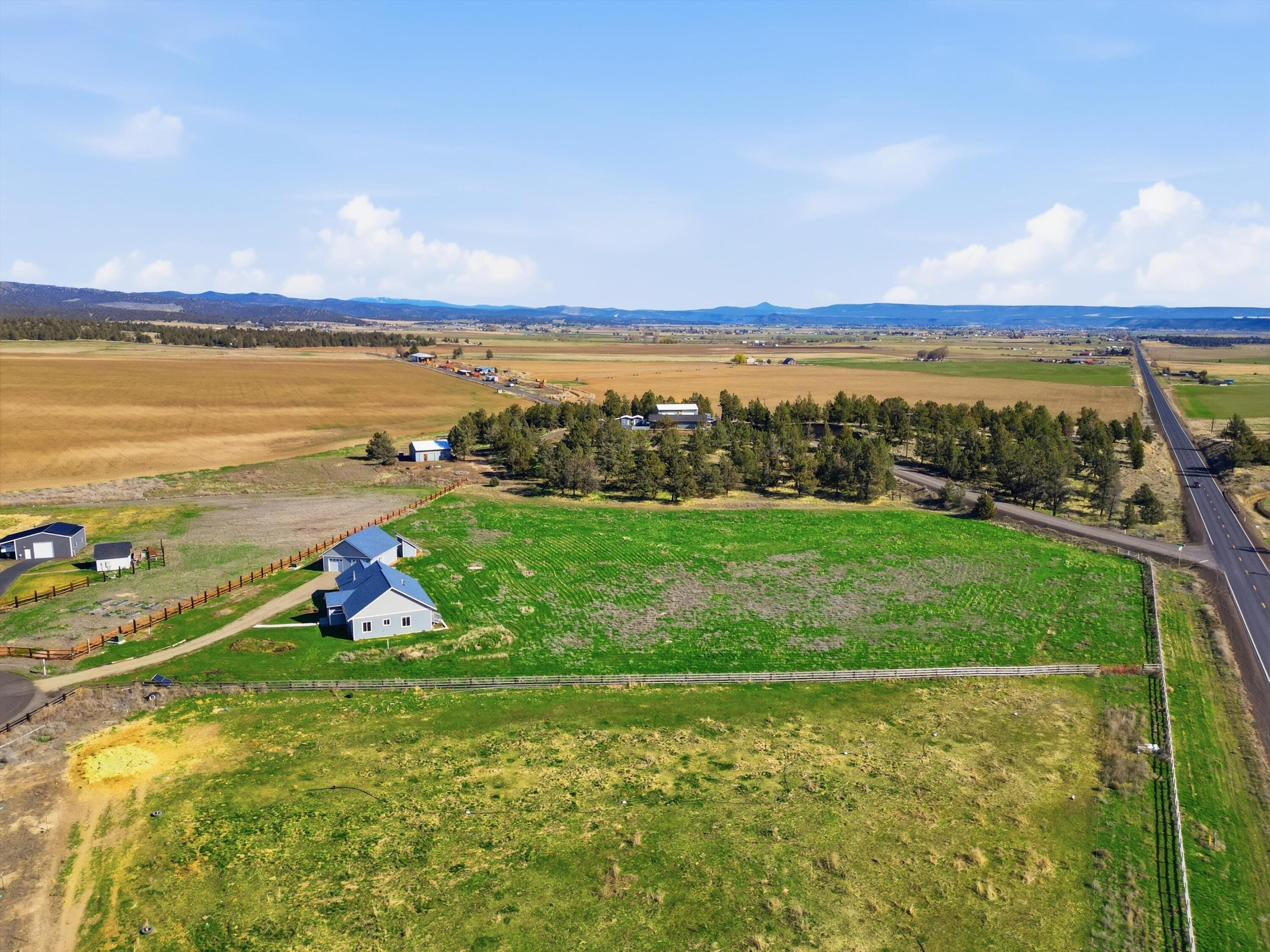 8905 Northwest Elizabeth Way Prineville, OR 97754 - Photo 41 of 45 02-2875652_8905_nw_elizabeth_way_-_sonya