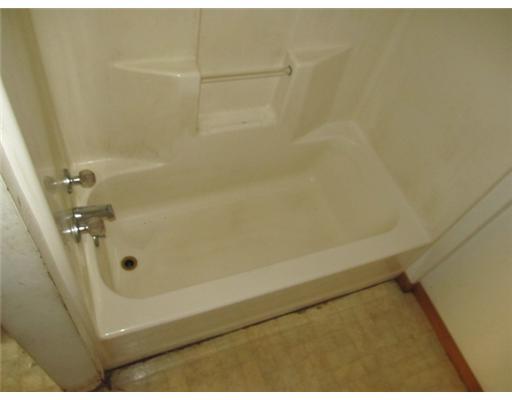 1150 School Road Avonmore, PA 15618 - Photo 12 of 12 Full Bath.