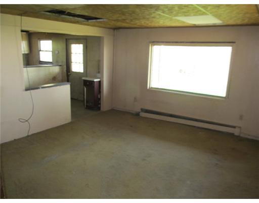 1150 School Road Avonmore, PA 15618 - Photo 7 of 12 Den/Family/Great Room.