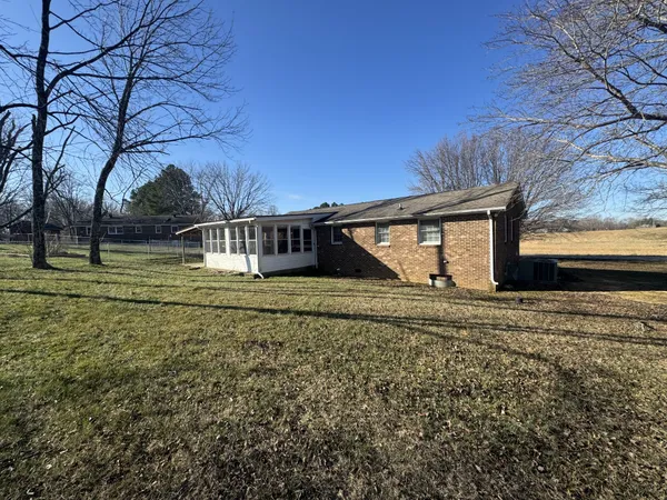 $269,900 | 115 Larkins Road, White Bluff, TN 37187