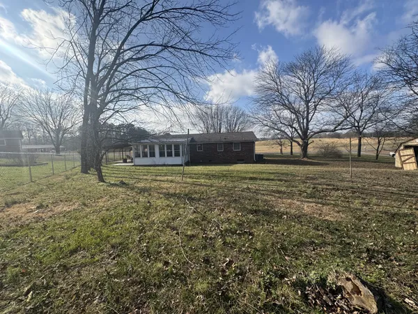 $269,900 | 115 Larkins Road, White Bluff, TN 37187