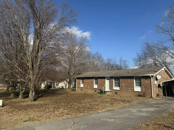 $269,900 | 115 Larkins Road, White Bluff, TN 37187