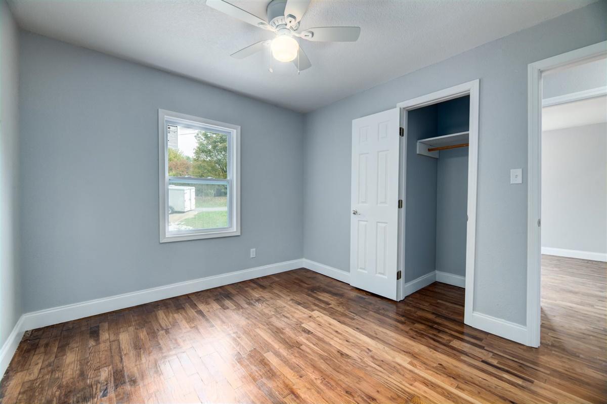 202 Pleasant View Loop Clinton, TN 37716 - Photo 16 of 30 16