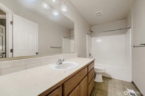 $599,950 | 1312 Browns Point Boulevard Northeast, Tacoma, WA 98422