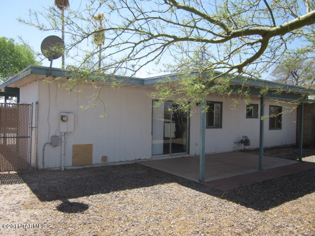 8251 East 34th Street Tucson, AZ 85710 - Photo 9 of 11