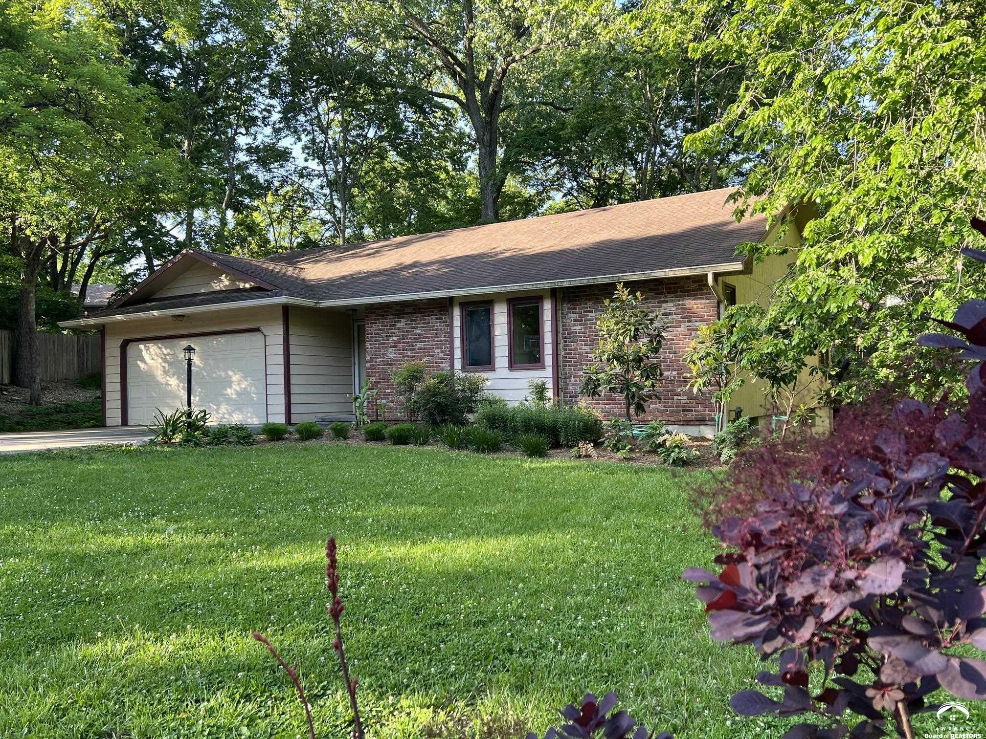 3607 Boulder Court Lawrence, KS 66049 - Photo 17 of 72